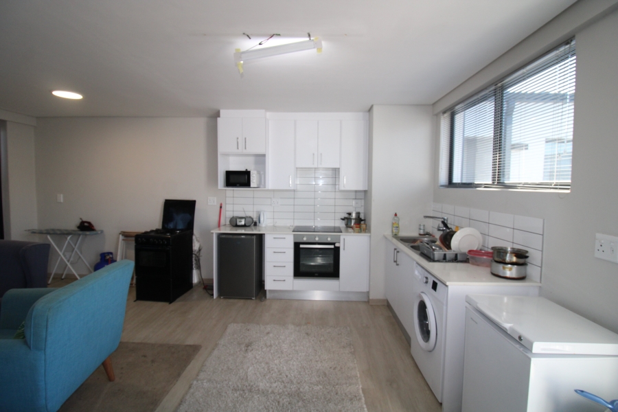 To Let 2 Bedroom Property for Rent in Somerset West Western Cape